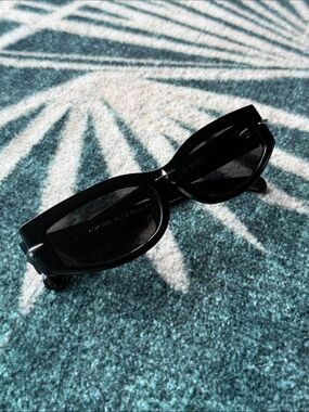 Blackhead Starburst Cat-Eye Sunglasses